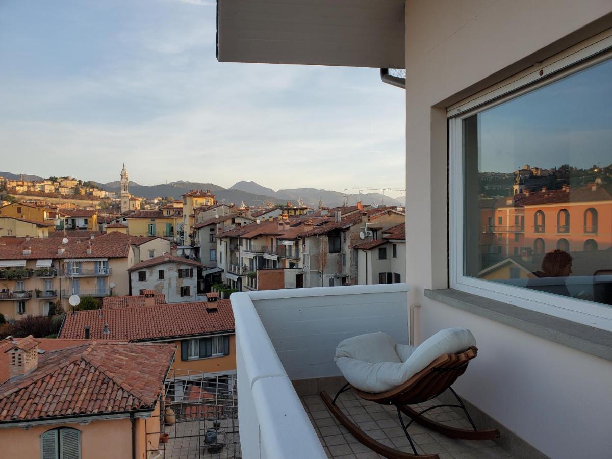 "La Me Ca" Intero Appartamento In Centro Con Vista Sui Colli Бергамо Екстер'єр фото