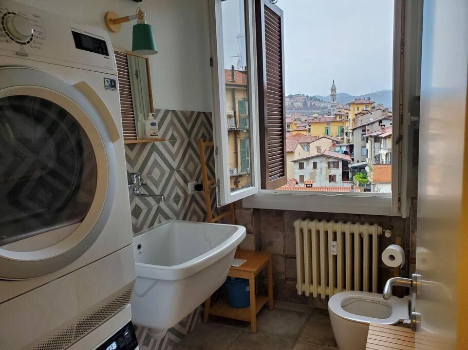 "La Me Ca" Intero Appartamento In Centro Con Vista Sui Colli Бергамо Екстер'єр фото