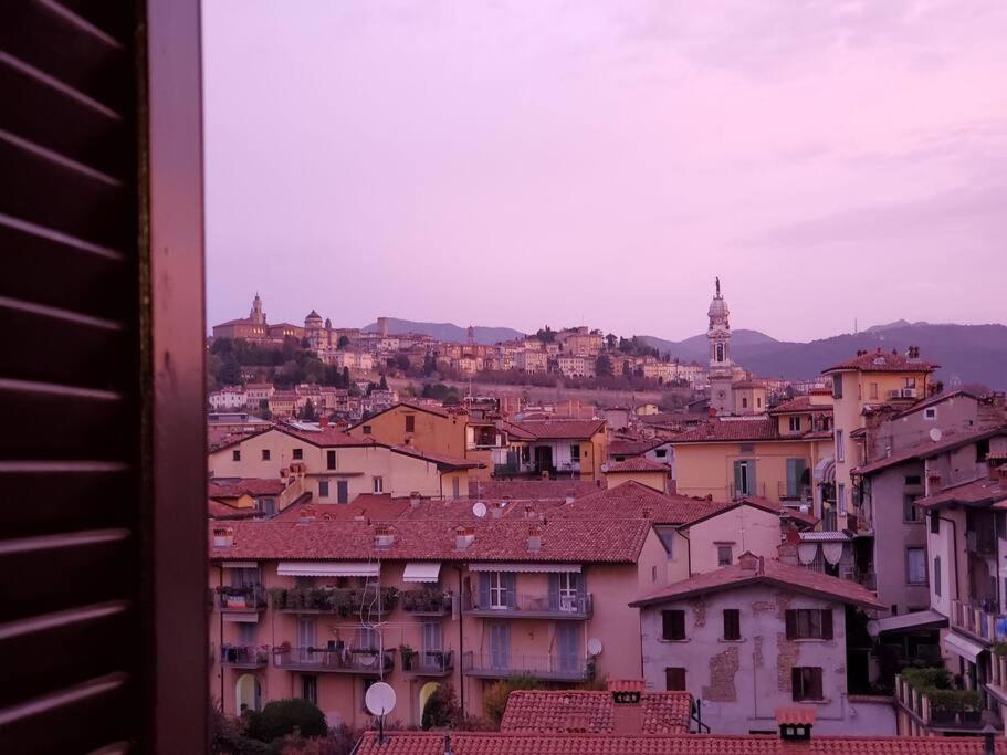 "La Me Ca" Intero Appartamento In Centro Con Vista Sui Colli Бергамо Екстер'єр фото